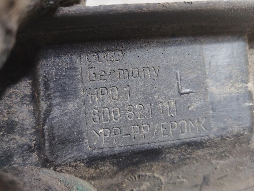 Пыльник крыла переднего левого 5TT365 Audi A4 купить в магазине запчастей бу