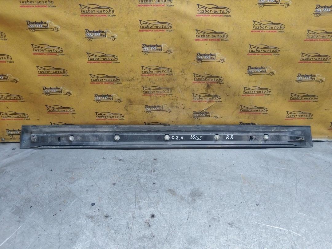 Молдинг двери передней левой KM1WG7 Opel Zafira купить