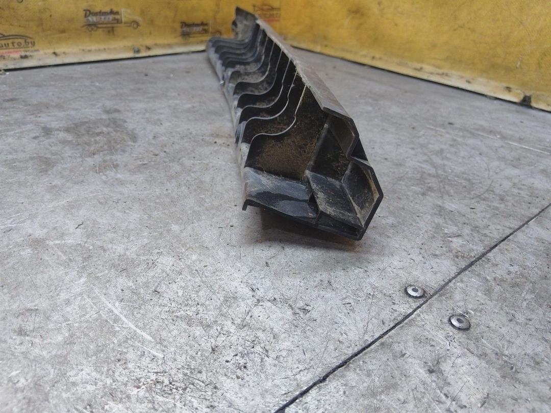 Кронштейн крепления бампера заднего 3AYFCO Skoda Roomster купить на авторазборке