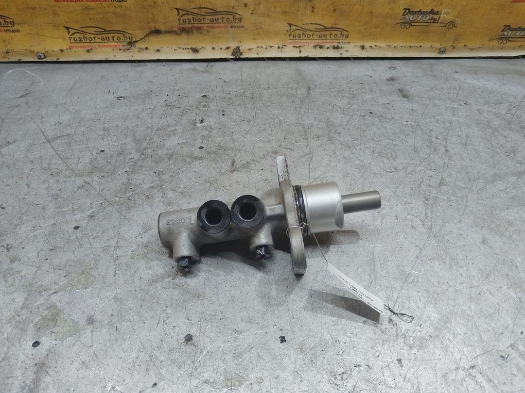 Цилиндр тормозной главный 71D9Z4 Audi A4