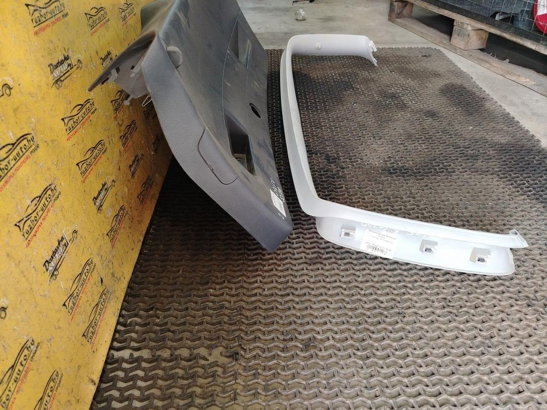 Обшивка крышки багажника 04J6FD Volkswagen Golf - Фото 4