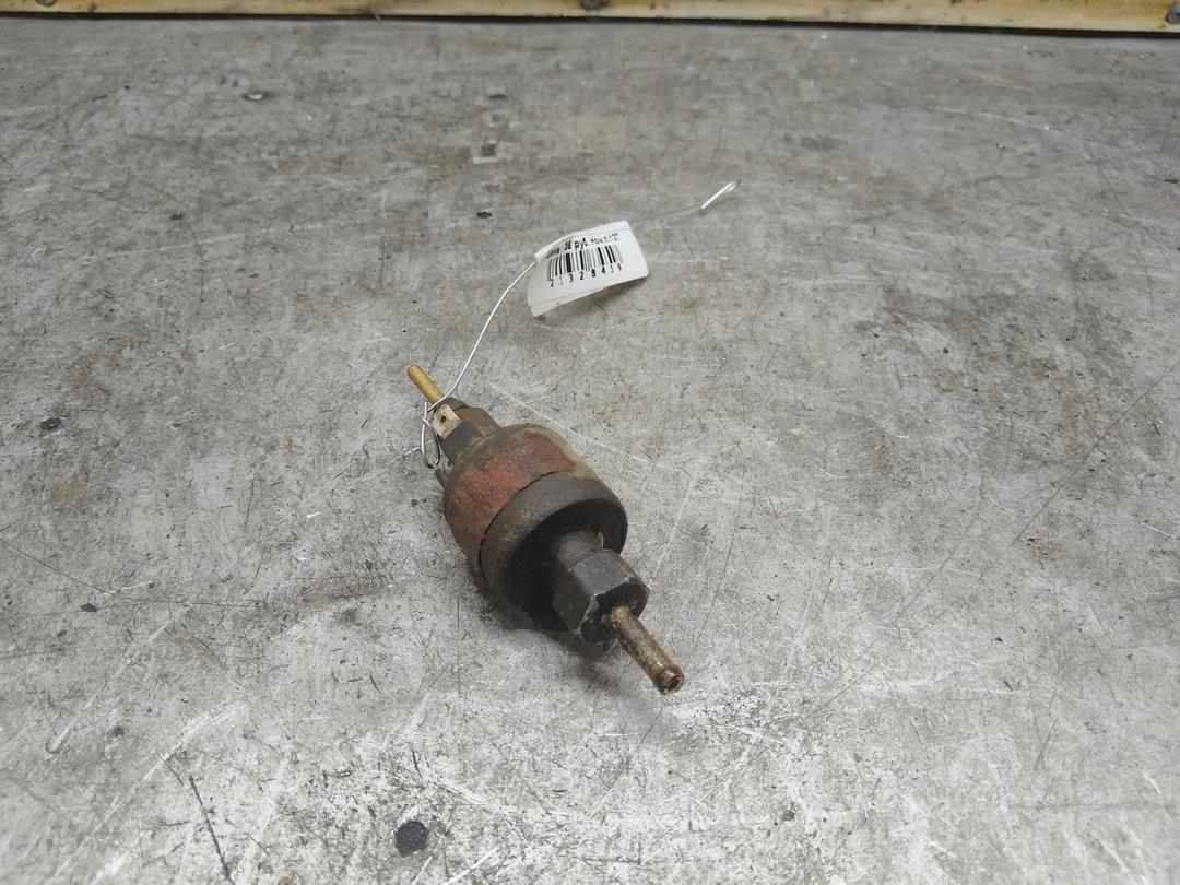 Насос топливный DNE6E3 Seat Alhambra купить в магазине запчастей бу