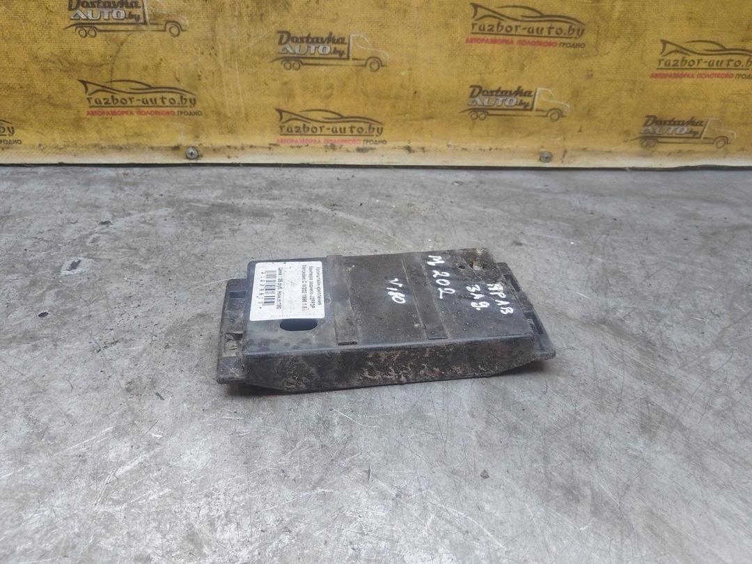 Кронштейн крепления бампера заднего J2FF3P Mercedes C W202 купить в магазине запчастей бу