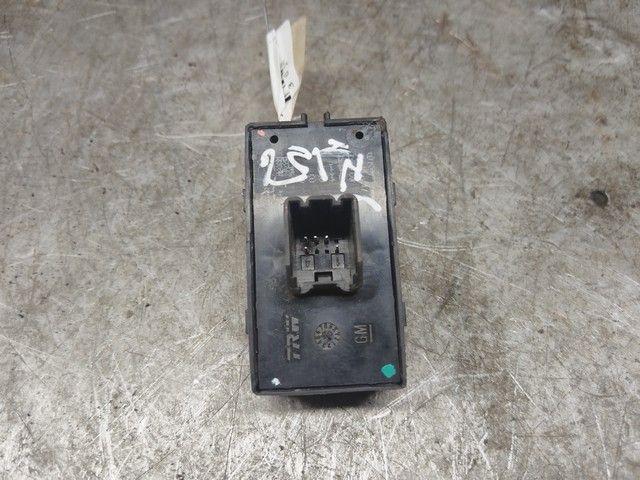 Кнопка стеклоподъемника заднего правого VH3DC2 Opel Insignia - Фото 2