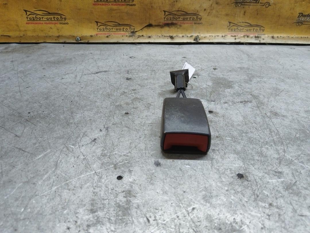 Замок ремня безопасности YZ9N6G Opel Astra купить