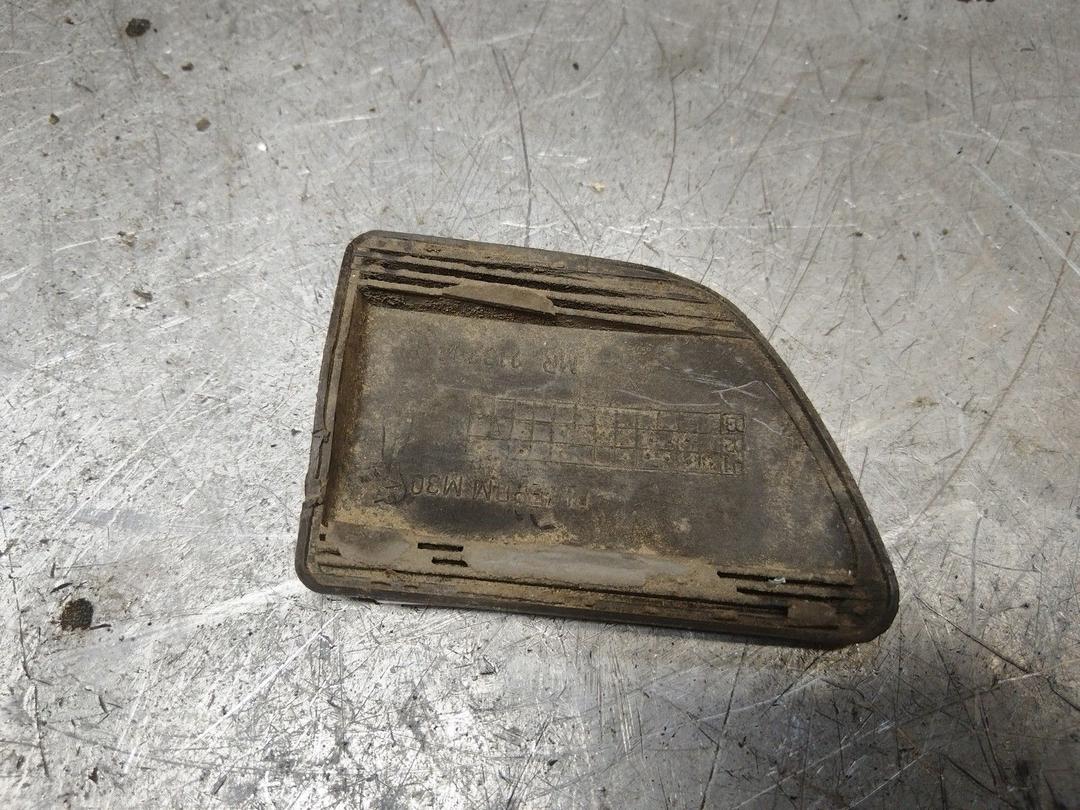 Молдинг крыла переднего правого 1CCRLY Mitsubishi Carisma купить