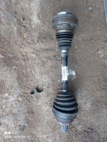 Полуось передняя левая (приводной вал, ШРУС) B3N9AR Volkswagen Passat - Фото 1