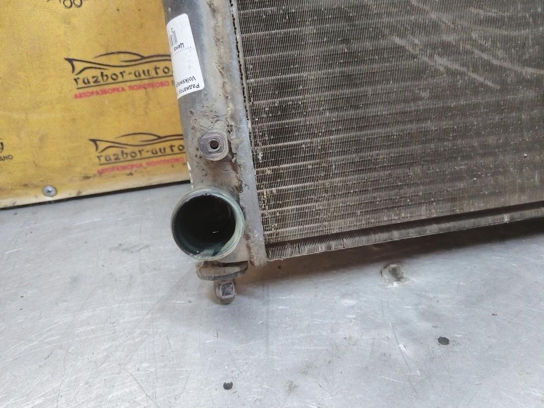 Радиатор (основной) B0R5QN Volkswagen Sharan купить с доставкой