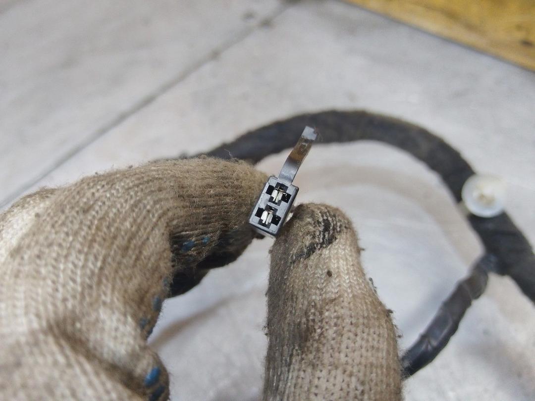 Проводка двери передней левой FD40S2 Mitsubishi Space Star - Фото 9