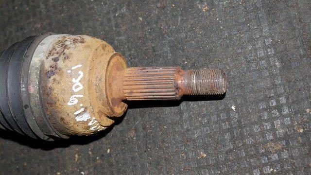 Полуось передняя левая (приводной вал, ШРУС) OKT3N3 Renault Scenic купить