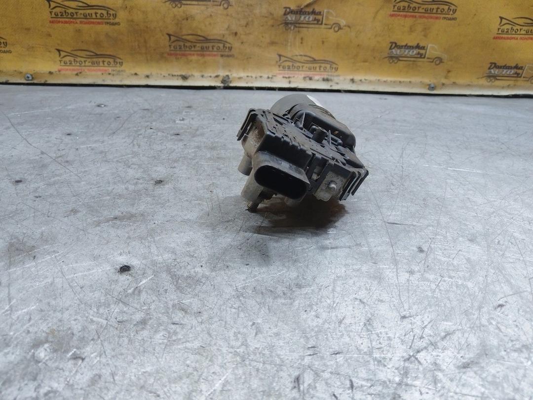 Моторчик передних стеклоочистителей (дворников) I4A11U Volkswagen Passat купить в магазине запчастей бу