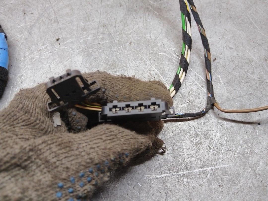 Проводка 9BVZUO Volkswagen Golf купить с доставкой. Огромный выбор запчастей и марок авто. У нас есть практически все.