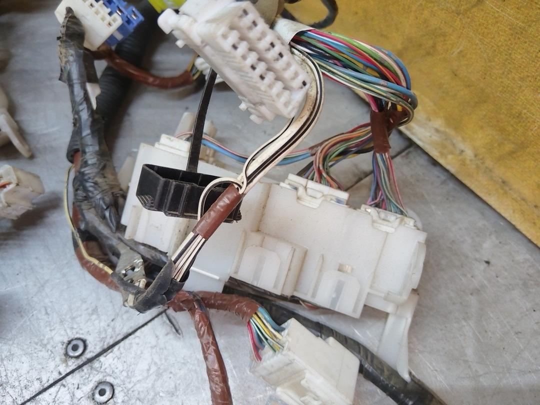 Проводка салона 2D41PC Toyota Avensis купить с доставкой