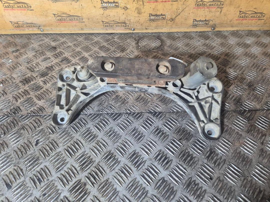 Кронштейн КПП GM6KC0 BMW 5 E39 - Фото 2