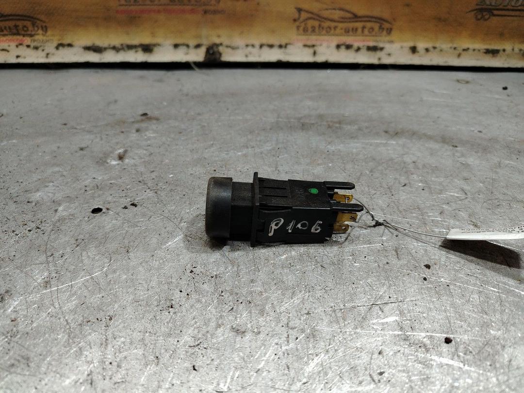 Кнопка подогрева заднего стекла 3T4OJZ Peugeot 106 - Фото 2