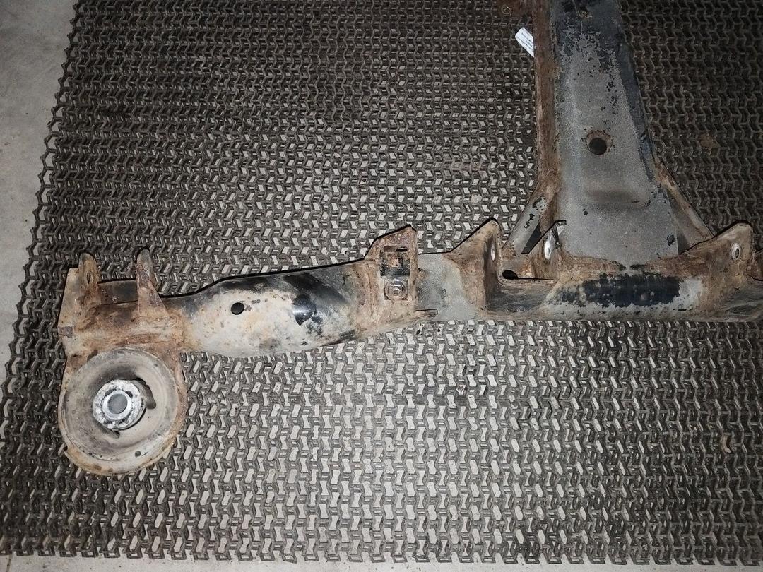 Балка подвески задняя 1O5MA4 Volkswagen Sharan купить с доставкой