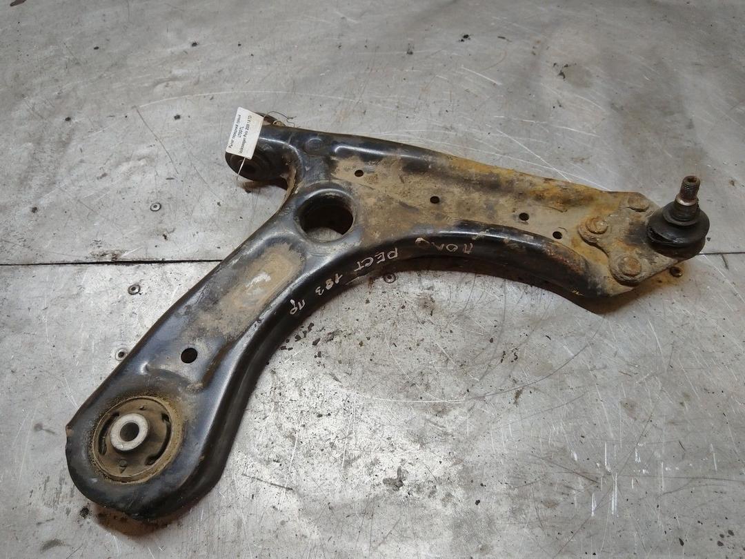 Рычаг передний правый U70GTL Volkswagen Polo