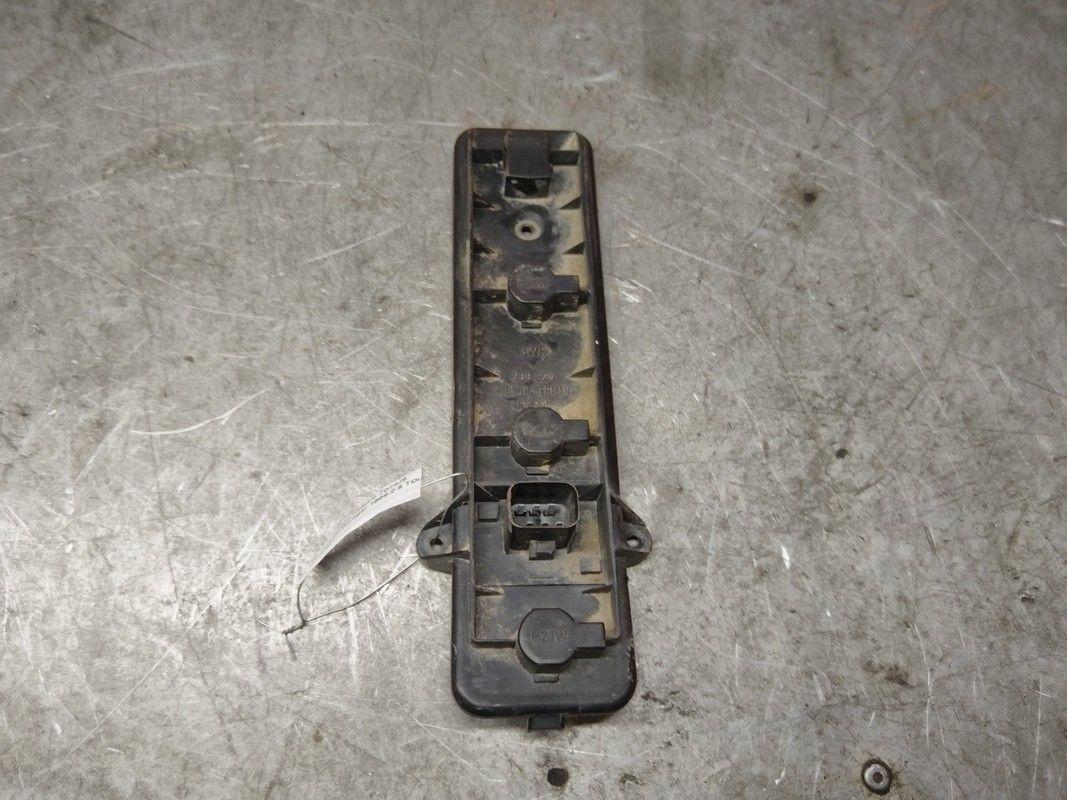 Панель (плата) фонаря заднего левого 7074J9 Chrysler Voyager