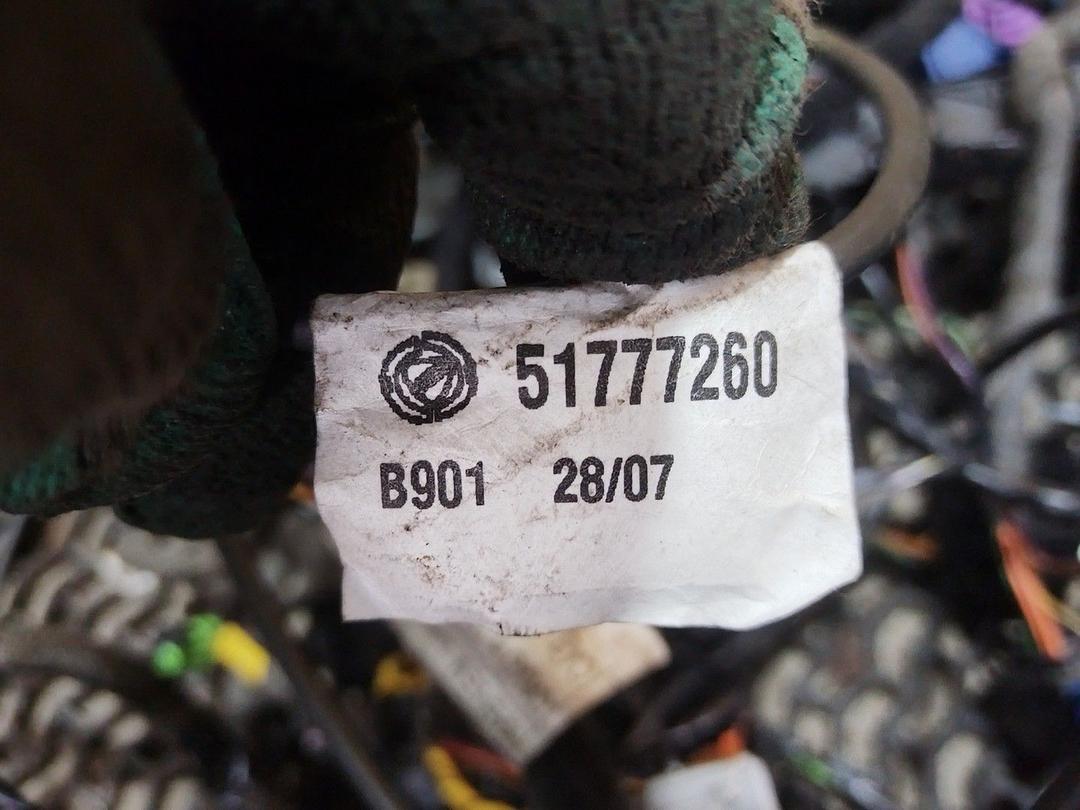 Проводка салона ZLCA9F Fiat Linea - Фото 7