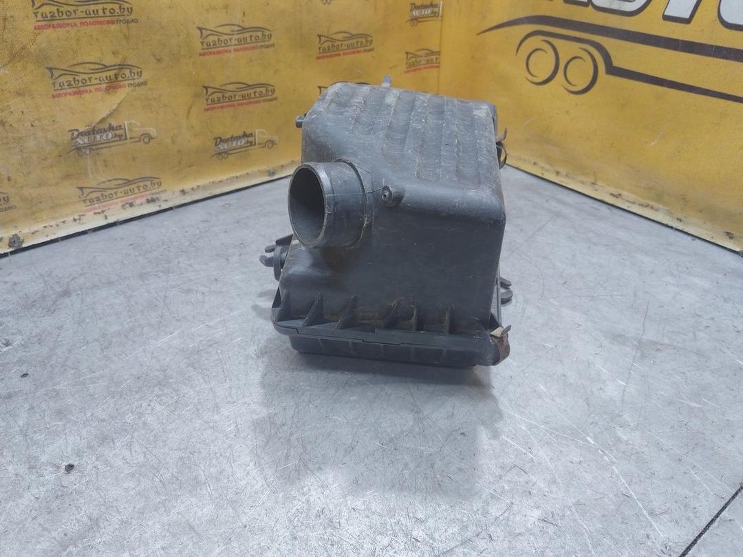 Корпус воздушного фильтра V8J6Q0 Mazda 626 купить с доставкой