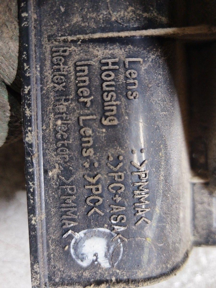 Фонарь задний левый 1HMG5N Toyota Corolla undefined