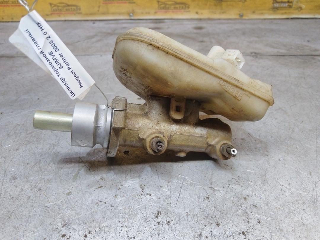 Цилиндр тормозной главный 8JIMVE Peugeot Partner купить в магазине запчастей бу