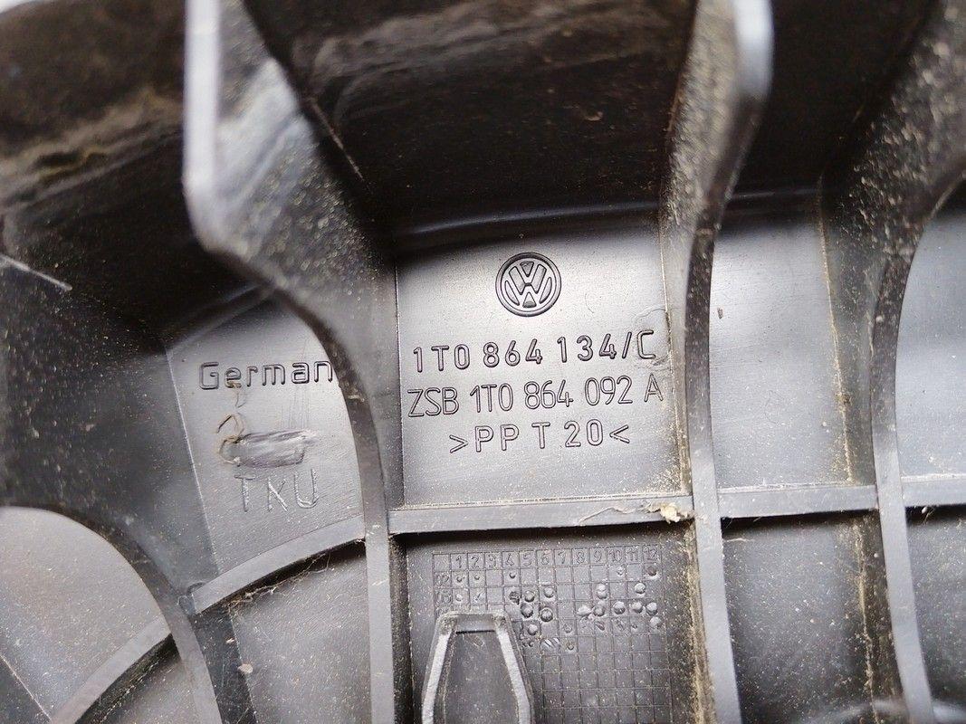 Бардачок R034OJ Volkswagen Touran купить