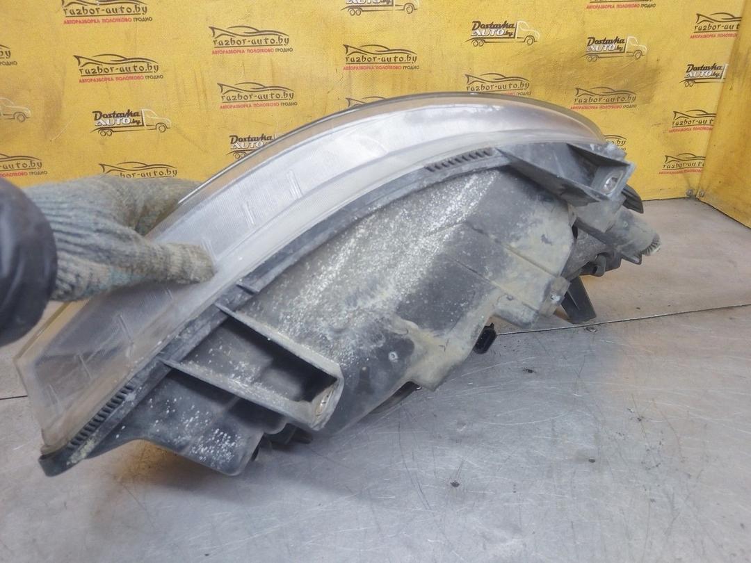 Фара левая ZQK2HH Renault Scenic купить в магазине запчастей бу