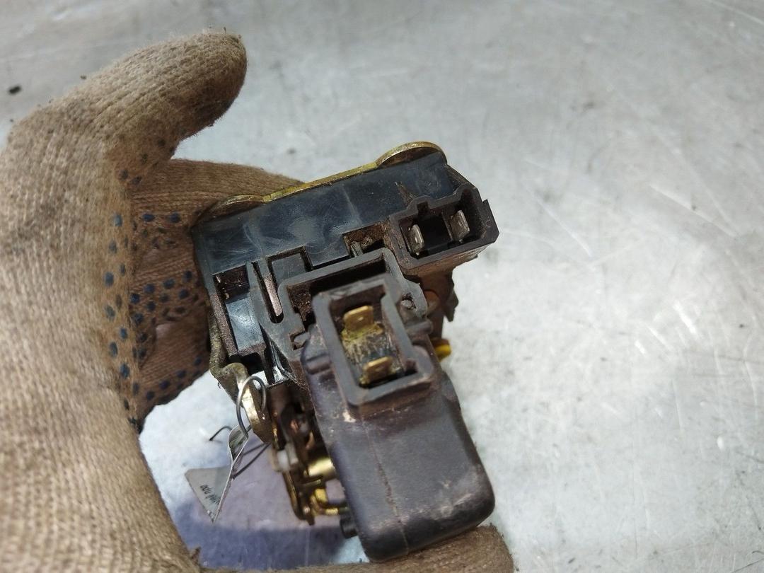 Замок двери передней правой D1SFES Renault Safrane купить с доставкой