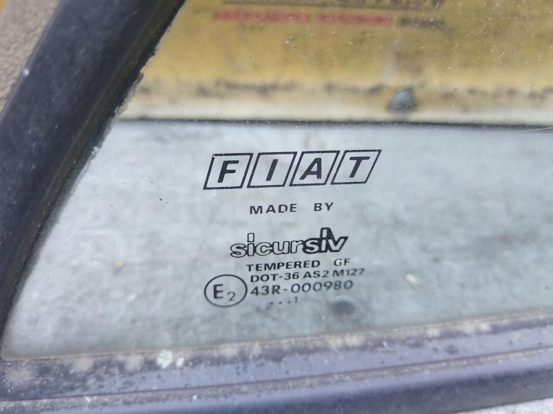 Стекло двери задней правой ZP565L Fiat Tempra купить