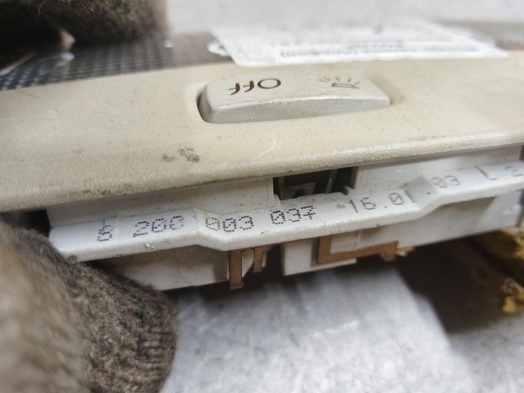 Фонарь салона (плафон) POUJ9P Nissan Primera купить в магазине запчастей бу