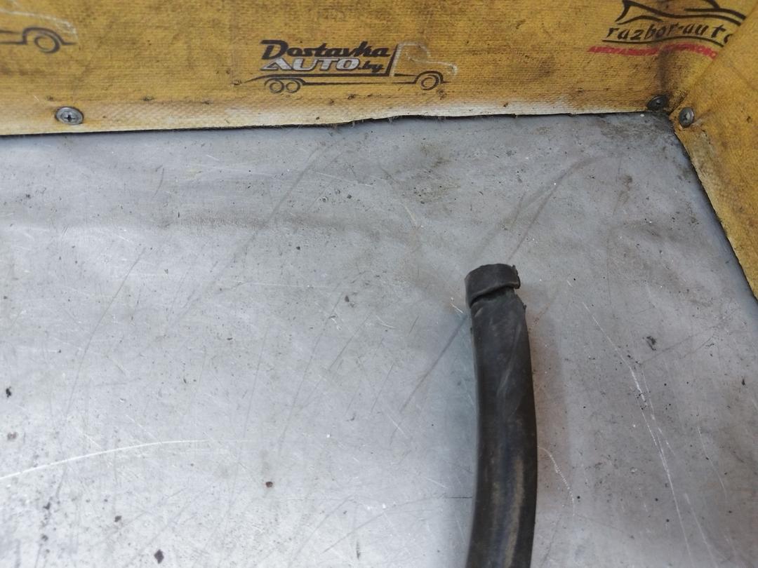 Уплотнитель двери передней правой PNNICV Toyota Avensis - Фото 2