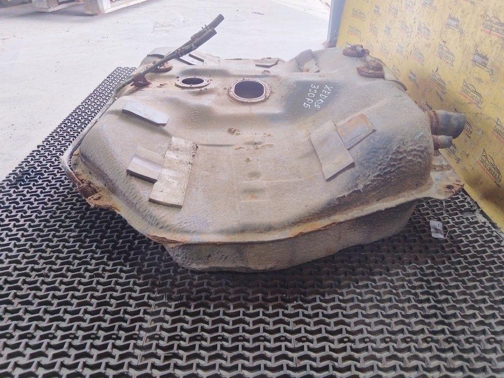 Бак топливный 59CLDS Mazda Xedos 6 - Фото 3