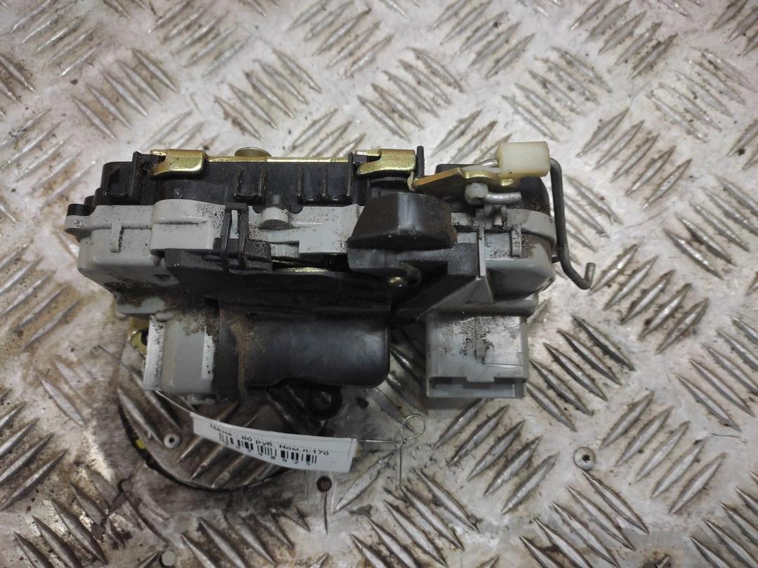 Замок двери передней правой 0LPRVB Peugeot 307 купить с доставкой