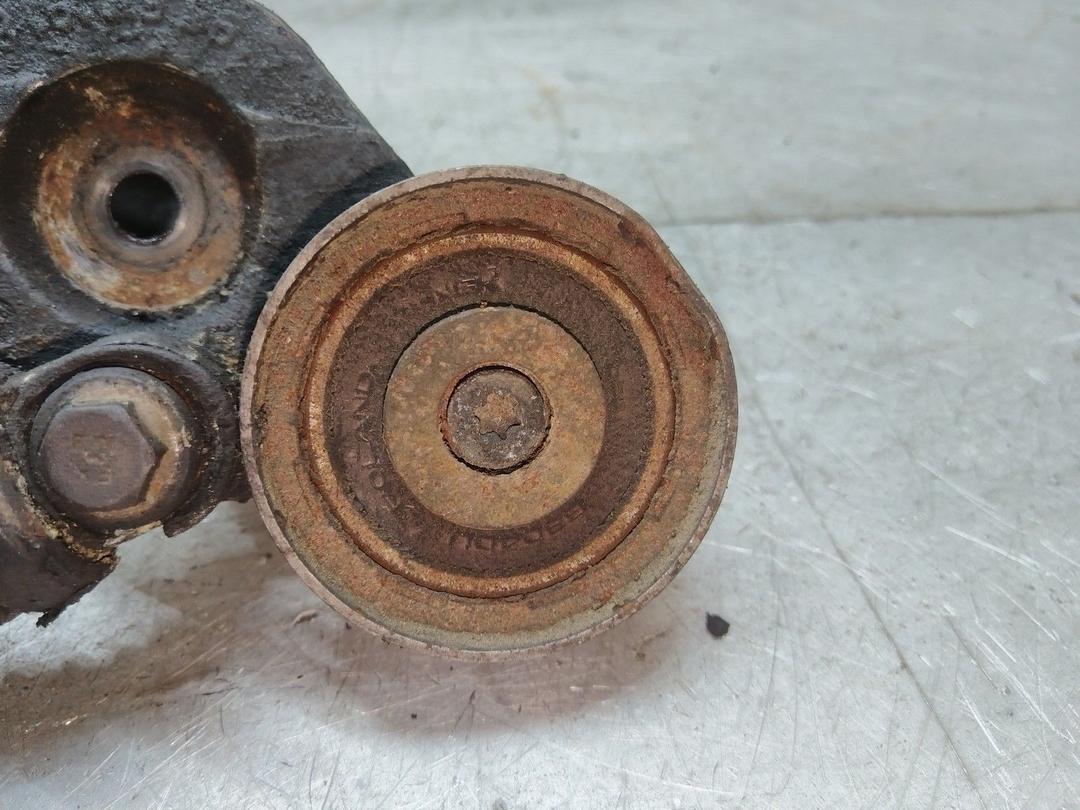 Натяжитель ремня генератора F4SGL8 Peugeot 406 купить