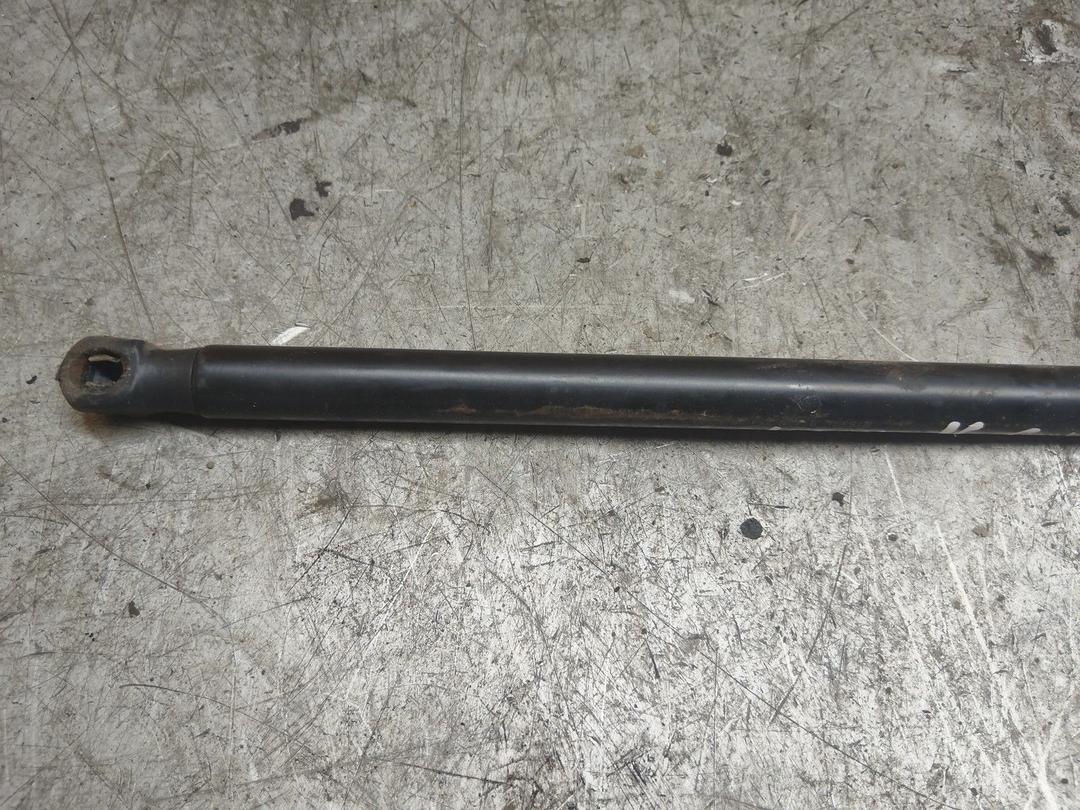 Амортизатор капота JEWDVM Volvo S40 - Фото 2