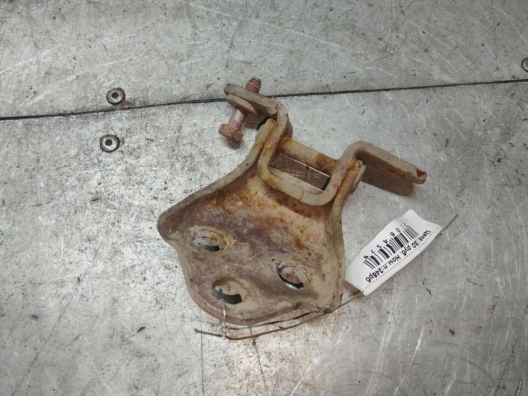 Петля двери передней правой 4636ZY Mitsubishi Carisma купить