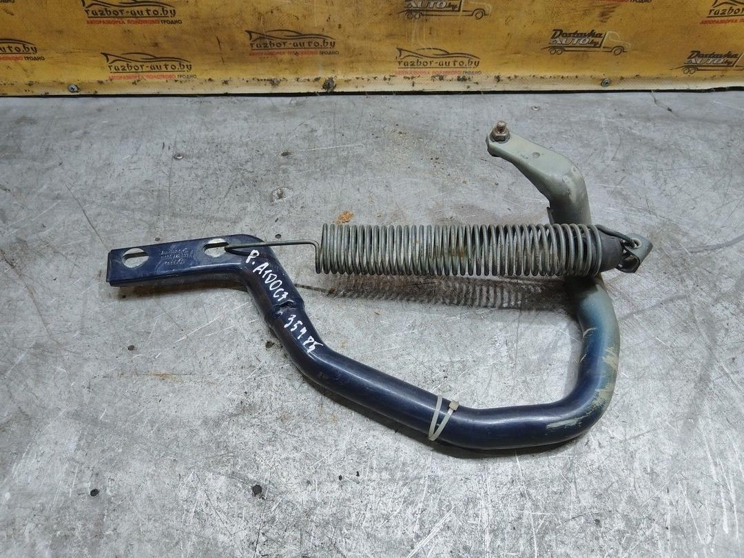 Петля крышки багажника X8J79A Audi 100