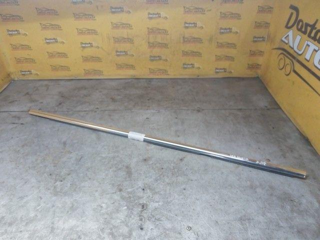 Молдинг стекла двери задней правой наружный 2E17DG Opel Insignia купить