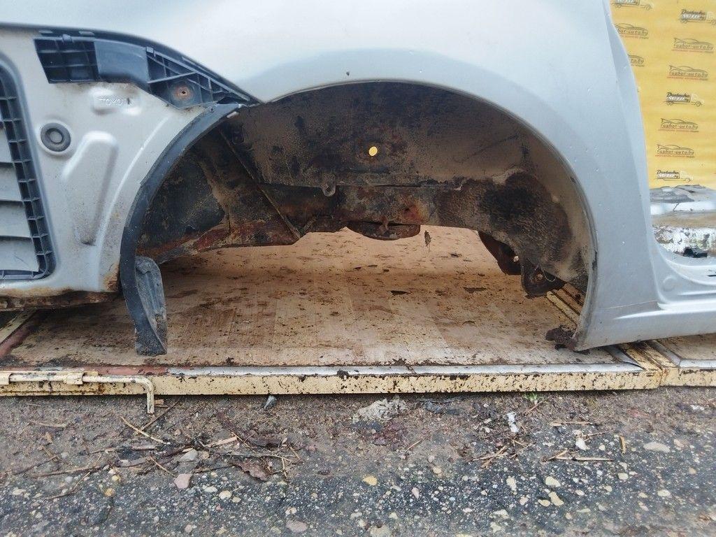 Крыло заднее правое CC75DA Toyota Avensis Verso купить в магазине запчастей бу