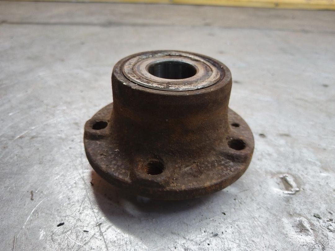 Ступица задняя левая PCN2QV Fiat Ulysse купить с доставкой