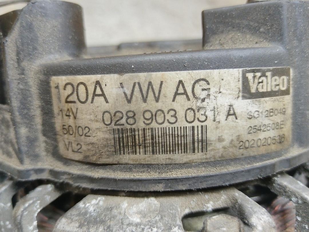 Генератор CYN8T6 Volkswagen Passat купить в магазине запчастей бу