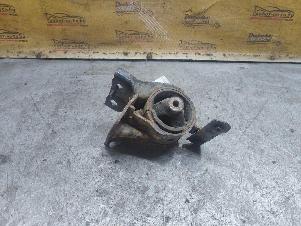 Подушка крепления КПП Q1MT4H Toyota Corolla - Фото 5