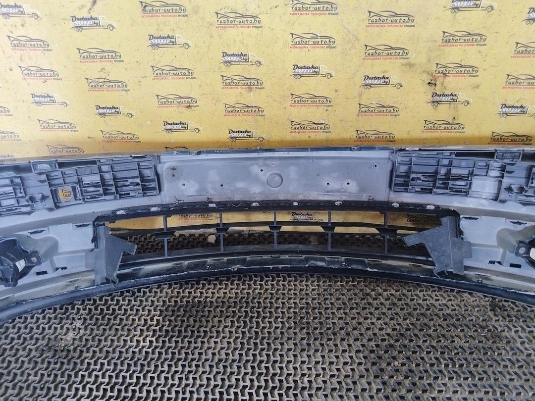 Бампер передний 5KQYO5 Renault Laguna undefined