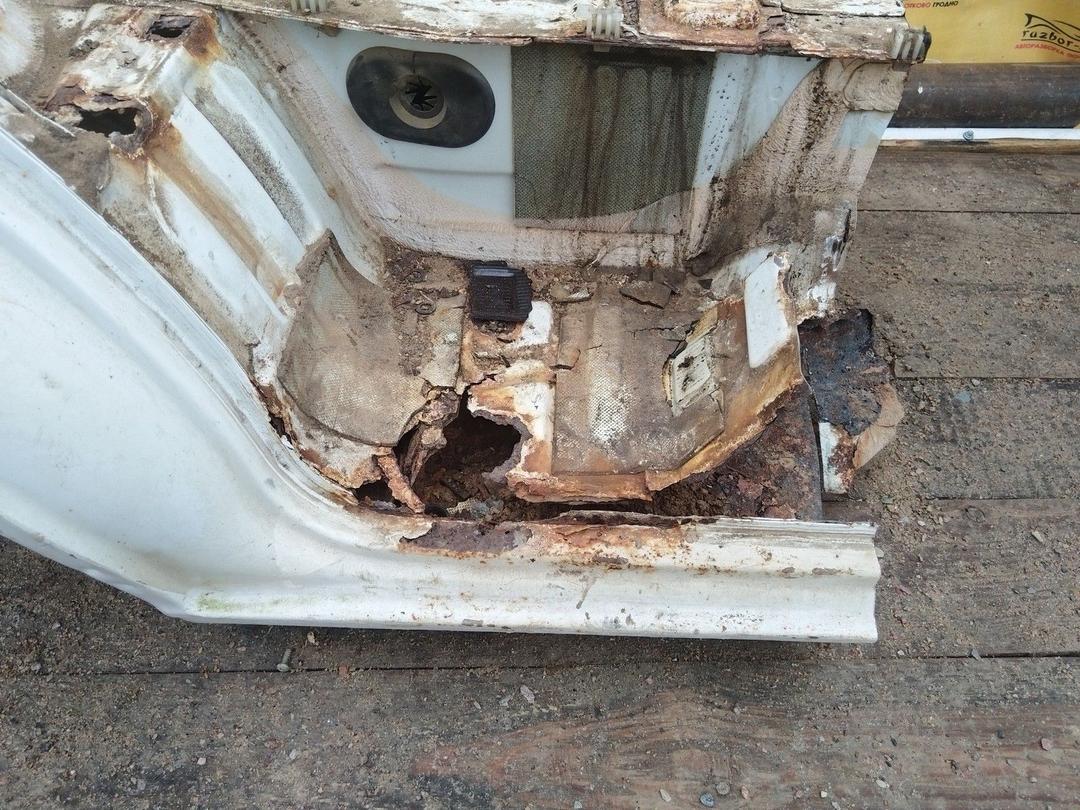 Стойка кузовная передняя левая AU49A1 Citroen Jumper купить в магазине запчастей бу