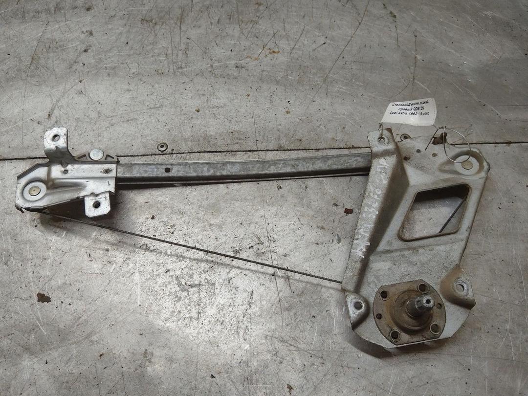 Стеклоподъемник задний правый QDEYZN Opel Astra - Фото 1