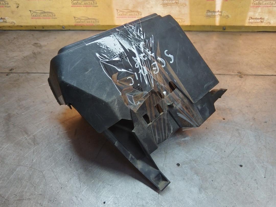 Короб предохранителей G3WZZD Renault Scenic