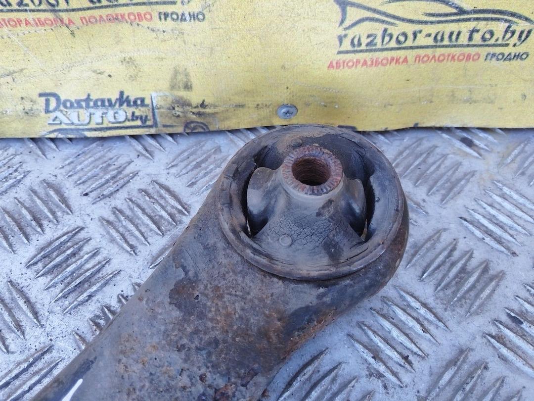 Рычаг передний правый 8YK92B Toyota Avensis undefined