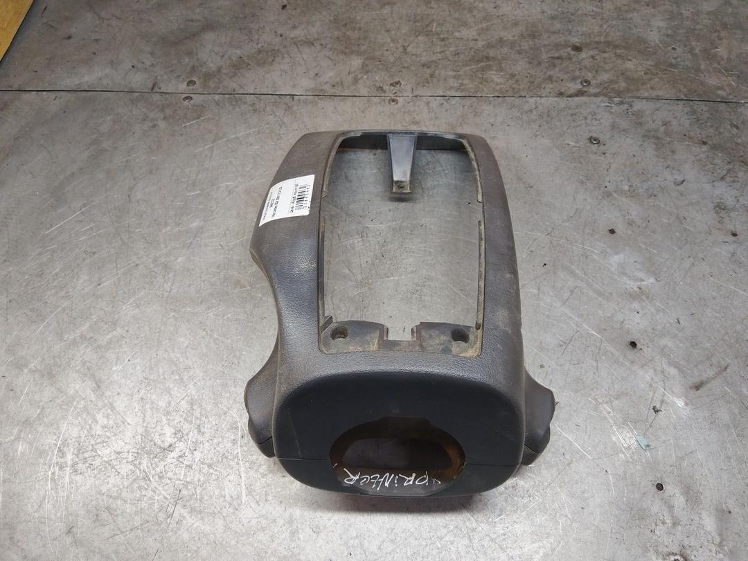 Кожух рулевой колонки 94E1ZZ Mercedes 308 купить в магазине запчастей бу