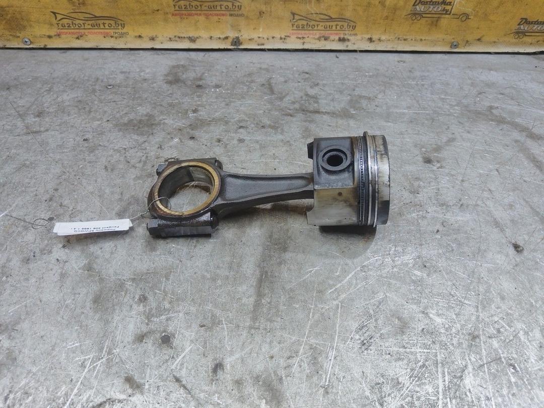 Поршень 5FWGCQ Peugeot 306